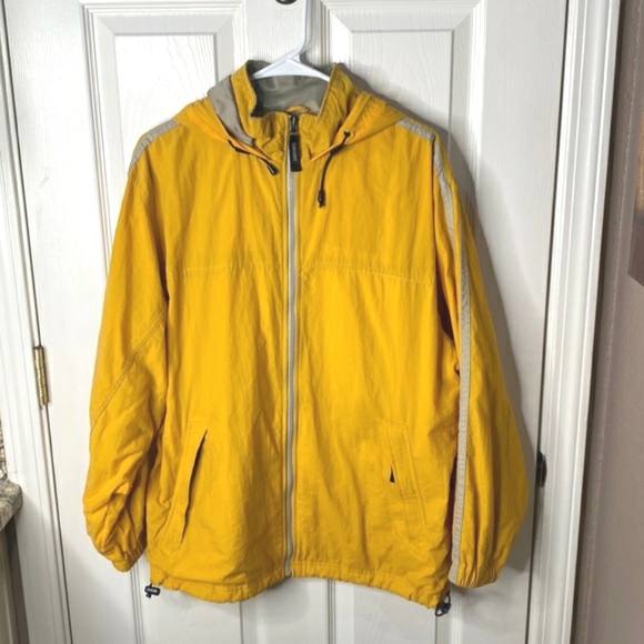 Converse Other - Converse vintage yellow jacket medium with hood